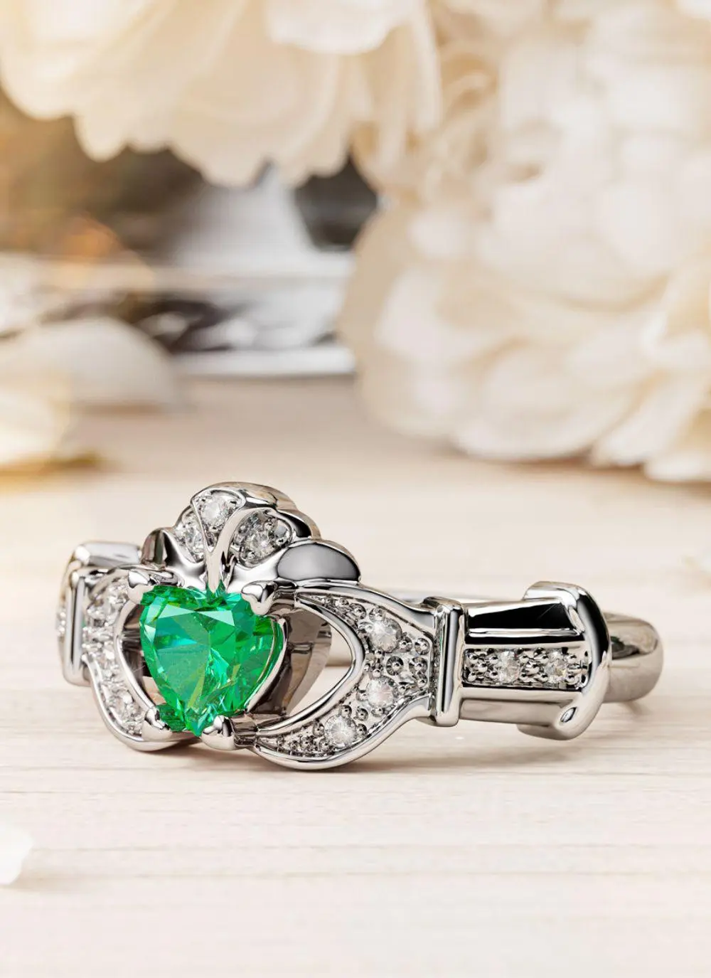 14ct White Gold Diamond & Emerald Stackable Claddagh Engagement Ring - Image 6