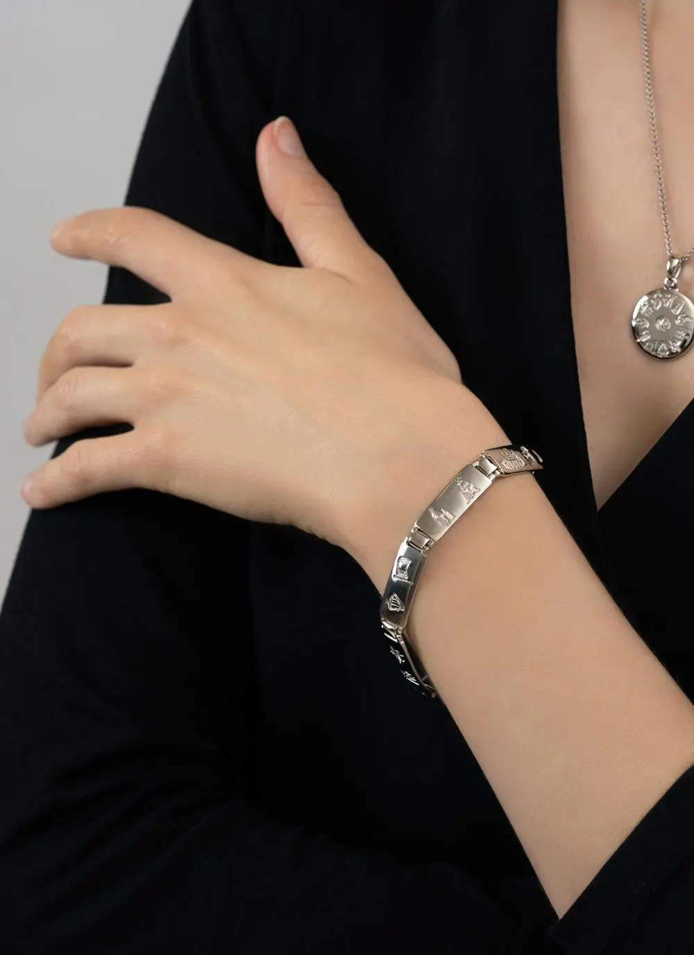 Sterling Silver History Of Ireland Bracelet - Image 3