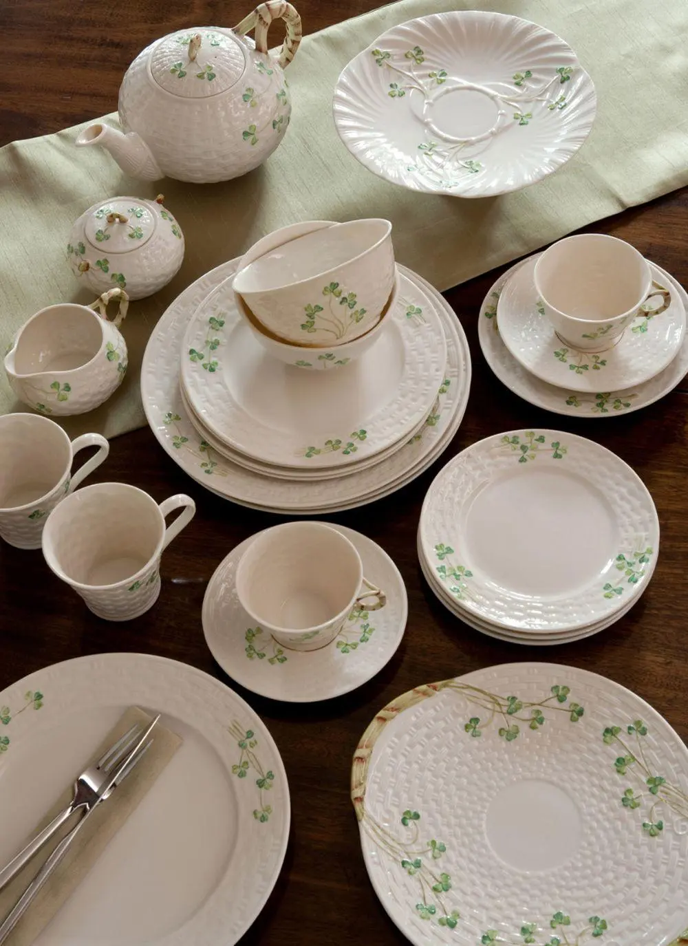 Belleek Shamrock Side Plate - Image 4