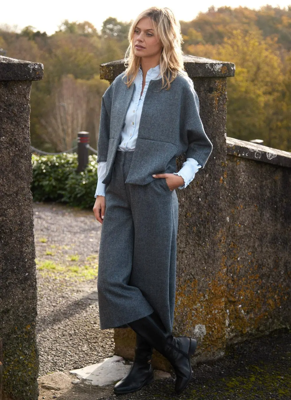 Herringbone Tweed Short Jacket - Image 3