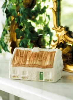 Belleek The Quiet Man Cottage Votive