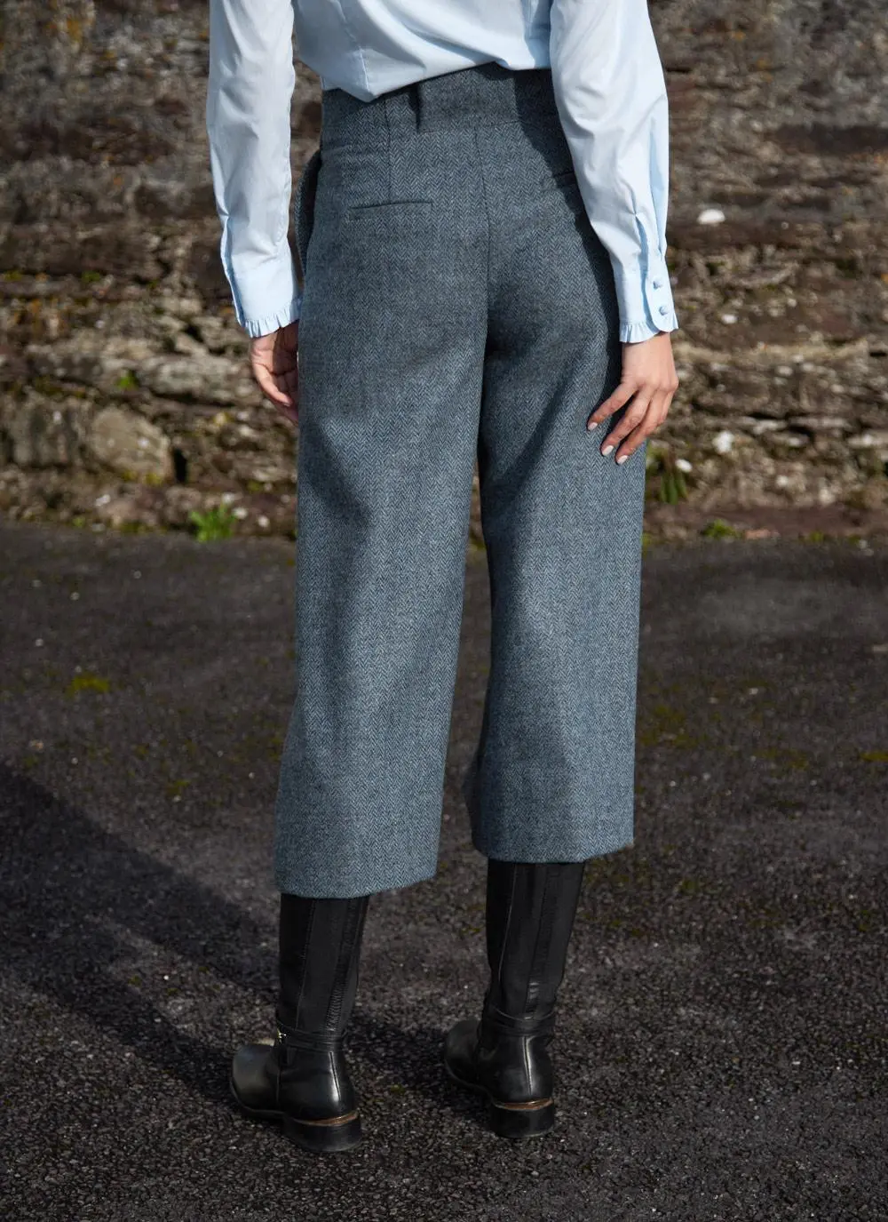 Herringbone Tweed Culottes In Blue - Image 5