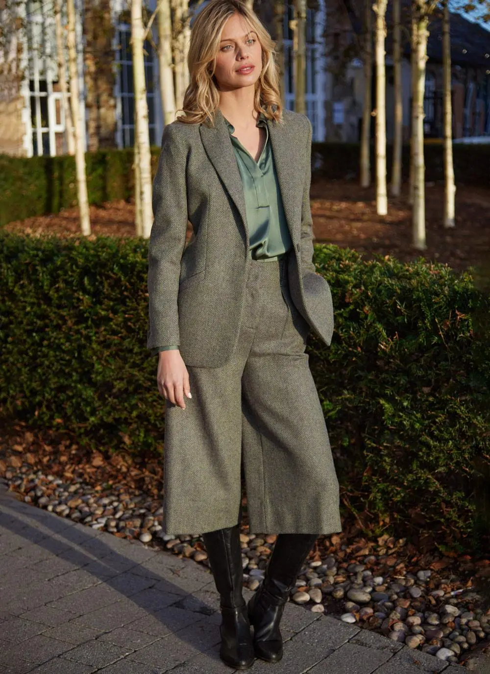 Herringbone Tweed Blazer In Green - Image 8