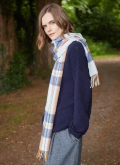 Extra Fine Merino Wool Fringed Check Scarf